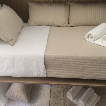 로마 Alloggio Turistico Al Colosseo B&B 외부 사진