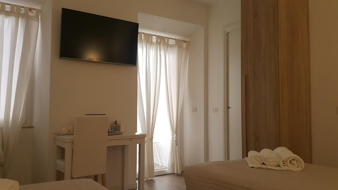 로마 Alloggio Turistico Al Colosseo B&B 외부 사진