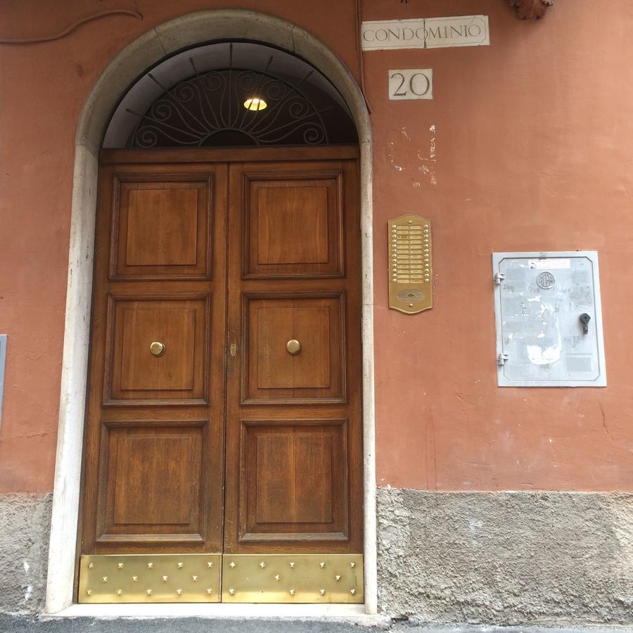 로마 Alloggio Turistico Al Colosseo B&B 외부 사진